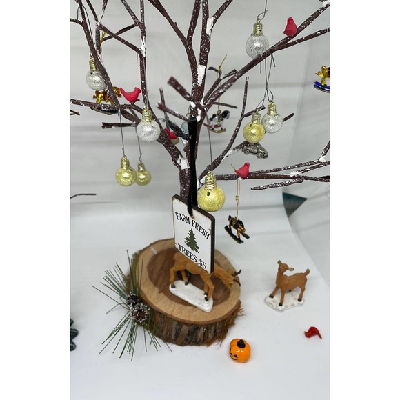 Beautiful miniature winter scene accessories - Picture 9 of 9
